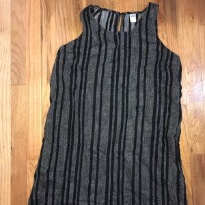 Old navy linen material dress